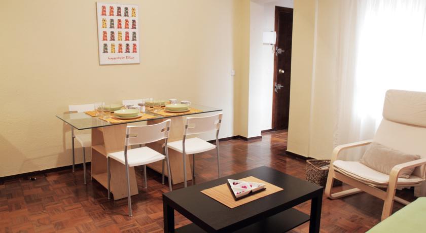 Apartamentos Callecultura مدريد الغرفة الصورة
