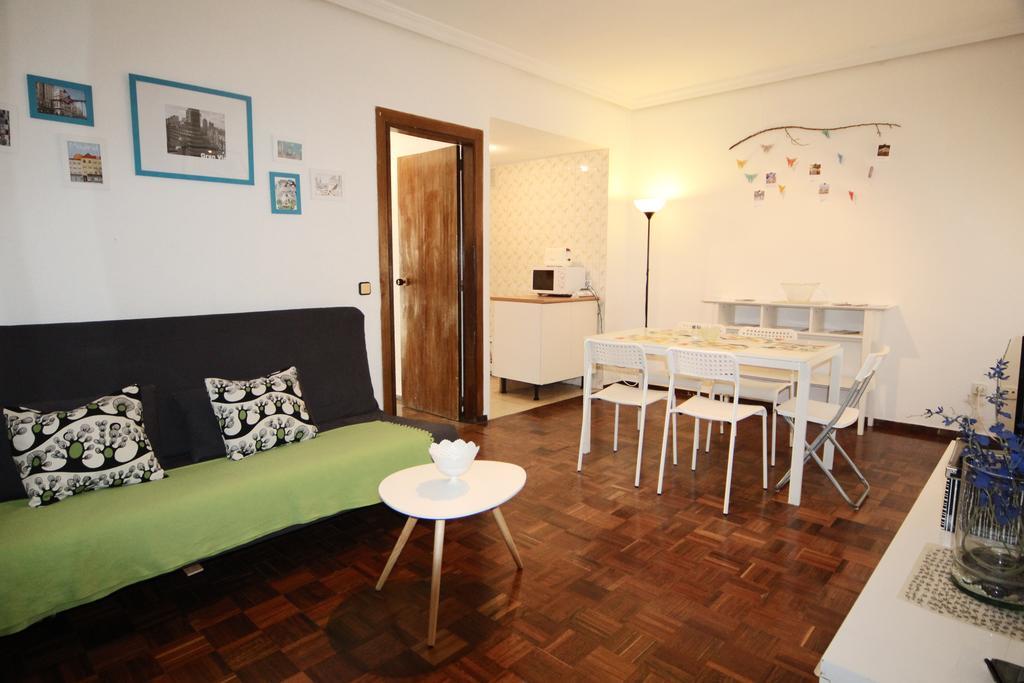 Apartamentos Callecultura مدريد الغرفة الصورة