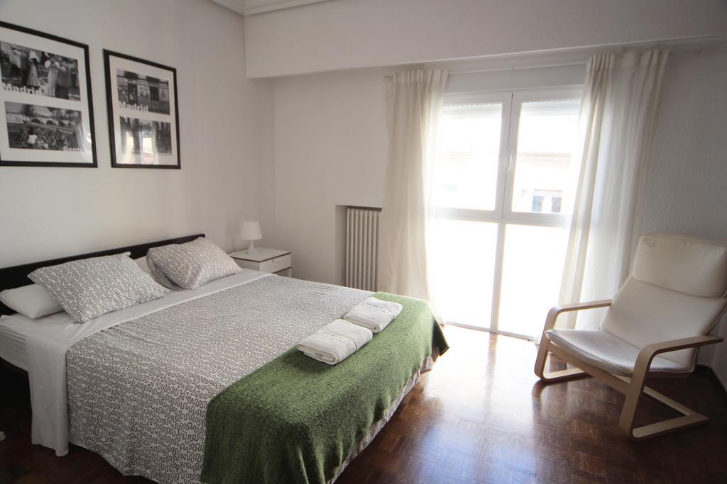 Apartamentos Callecultura مدريد الغرفة الصورة